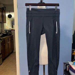 Lululemon Athletica Black Leggings with Streamlined Fit